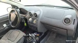 فورد فيستا 2006 للبيع