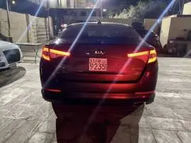 Kia K5 2013, Hama