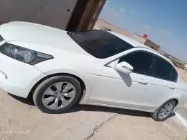Volkswagen Golf GTI 2011, Damascus