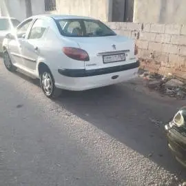 بيجو سيدان 2005, درعا