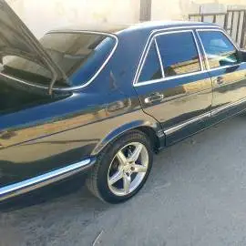 مرسيدس S500 4200, دمشق