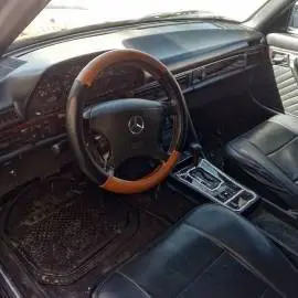 مرسيدس S500 4200, دمشق