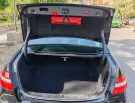 Mercedes E350 Avantgarde 2012, Damascus