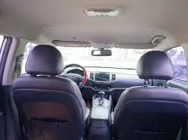 كيا سبورتاج 2012