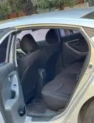 هيونداي أفانتي 2012