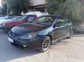 ميتسوبيشي لانسر 2006 للبيع
