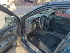 ميتسوبيشي لانسر 2006 للبيع