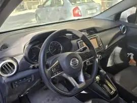 Nissan Versa 2021, Damascus