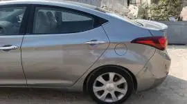 Hyundai Elantra 2016