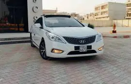 Hyundai Azera Grandeur 2014, Daraa