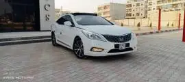 Hyundai Azera Grandeur 2014, Daraa