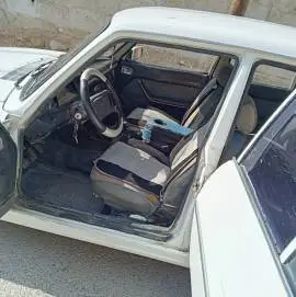 Peugeot 504 for sale, Damascus