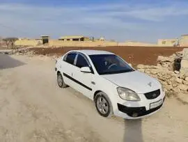 كيا ريو 2007