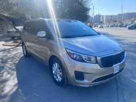 كيا سيدونا 2016