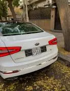 كيا كادينزا 2015