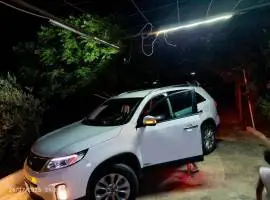 كيا سورينتو 2015