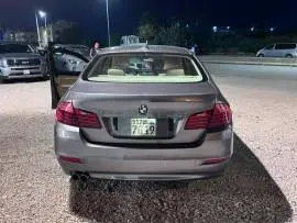 بي إم دبليو 520 سنة 2016, دمشق