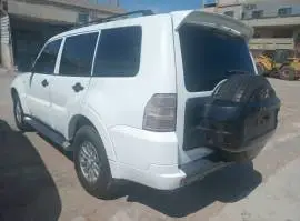 Mitsubishi Pajero 2015, Damascus