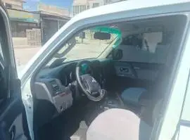 Mitsubishi Pajero 2015, Damascus