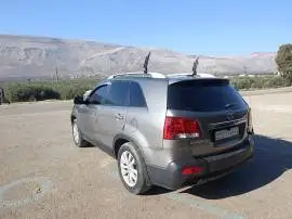 جيب سيرنتو 2010, إدلب, RF59239614