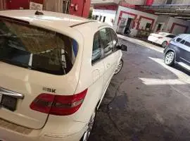 Mercedes B200 2009, RF13244509