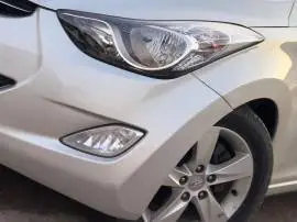 Hyundai Avante 2013, Homs