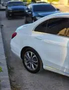 مرسيدس C300 2017, دمشق