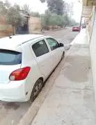 Mitsubishi Mirage 2016