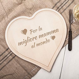 Casa Vivente Tagliere in Legno Forma a Cuore con Incisione - per la Miglior Mamma al Mondo - Utensili Cucina - Vassoi - Piatti da Portata - Accessori Casa - Decorazioni - Regali Festa della Mamma - 1