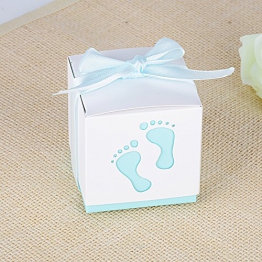 (6 * 6 * 6cm) 50 pz Scatoline Portaconfetti di Carta con Nastrino 'Impronta di Piede' Bomboniere Segnaposti per Battesimo Compleanno Festa (Celeste) - 1