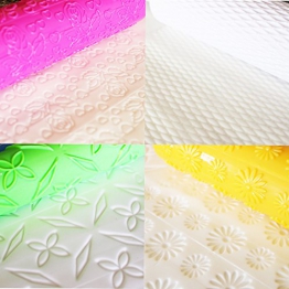 8 Mattarelli con rilievi, Per decorazioni, fondant, pasta, Con vari modelli decorativi in colori brillanti by CASCACAVELLE - 1