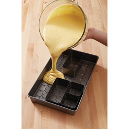 Wilton 0261853 Set Teglia Componibile Lettere e Numeri, Acciaio, Nero, 38 x 23 x 5 cm - 1