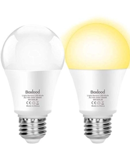 Boxlood Lampadina con Sensore Crepuscolare E27 LED da Esterno 9W Bianco caldo 3000K, Auto On/Off, per Veranda Giardino Porta d'ingresso Corridoio, 2 Pezzis - 1