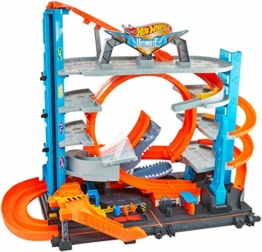 Hot Wheels - Garage delle Acrobazie Playset con Pista Connettibile per Macchinine, Loop a Doppia Corsia, Ascensore e Squalo per Stimolare Fantasia, Giocattolo per Bambini, dai 5 + Anni, FTB69 - 1
