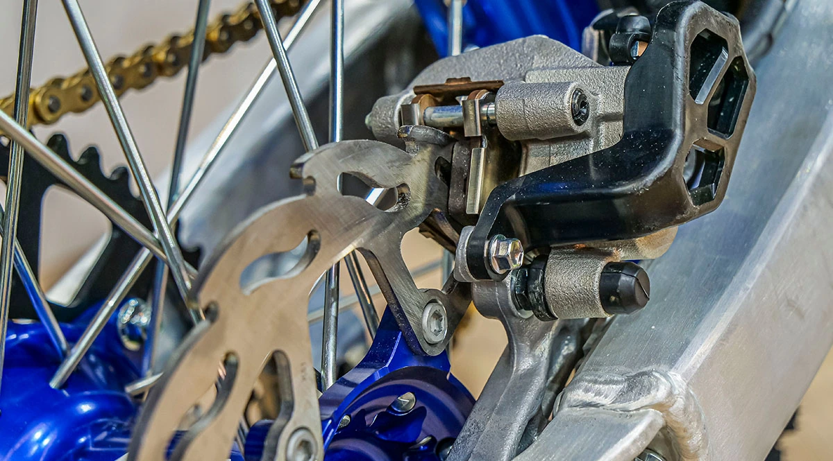 Yamaha_YZ250_2024_Zeichenfläche 15