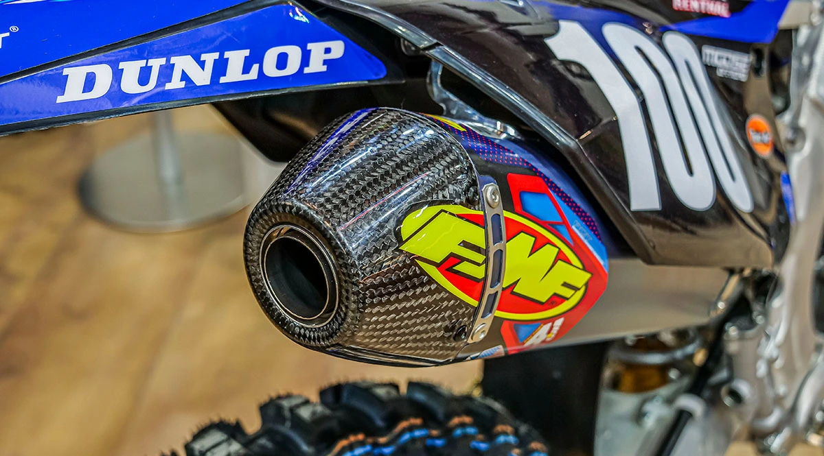 Yamaha_YZ250_2024_Zeichenfläche 8