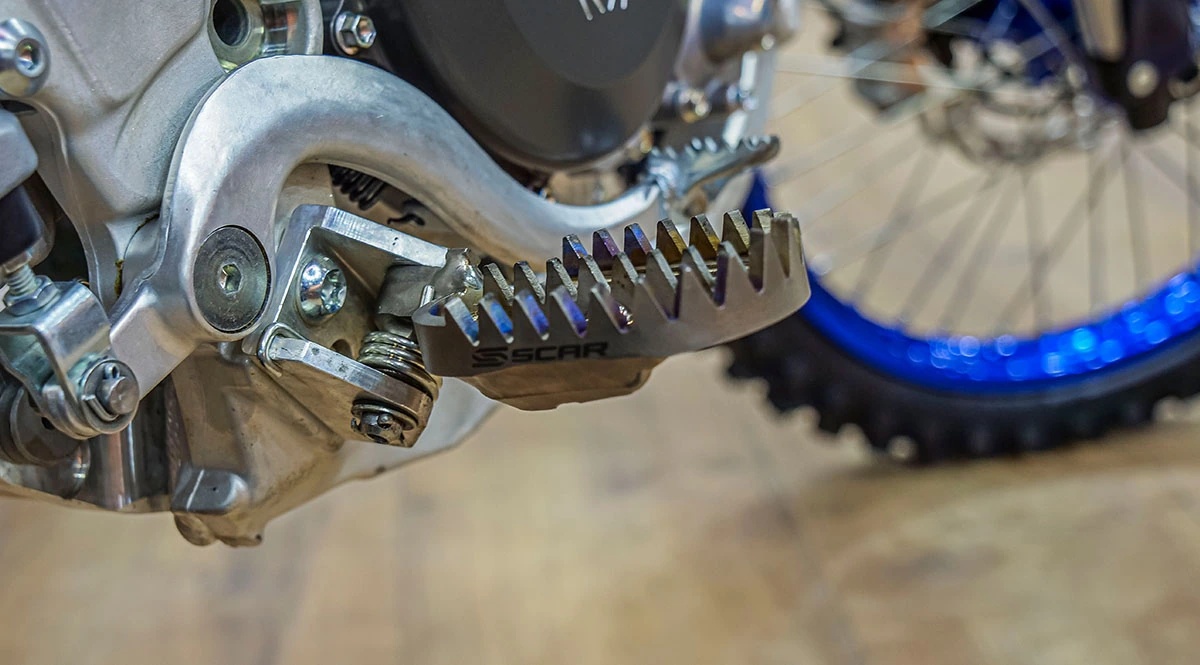 Yamaha_YZ250_2024_Zeichenfläche 17