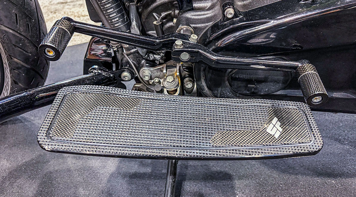 HD_RoadGlide_M8_107_Zeichenfläche 5