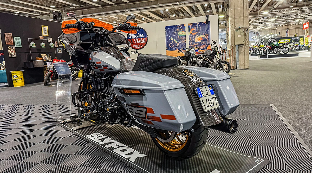 HD_FLTRX_2024_Slider_Zeichenfläche 2