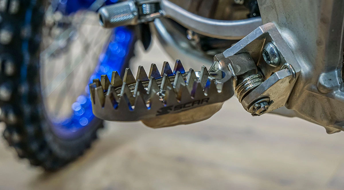 Yamaha_YZ250_2024_Zeichenfläche 13