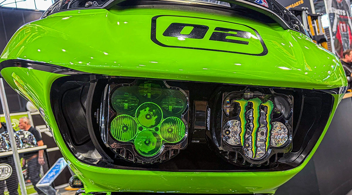 HD_RoadGlide_M8_107_Zeichenfläche 4