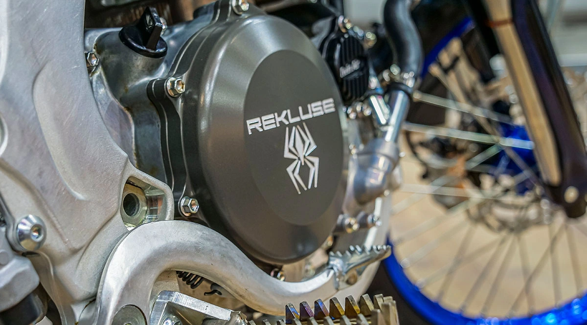 Yamaha_YZ250_2024_Zeichenfläche 16