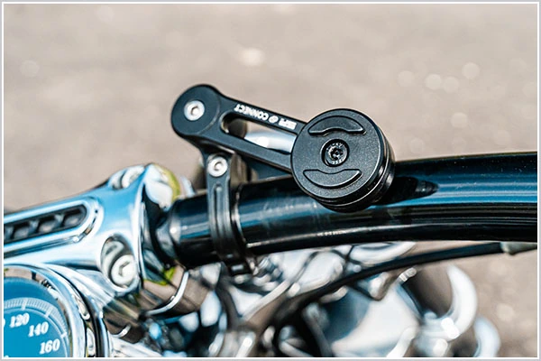 2. Phone Mount – SP Connect