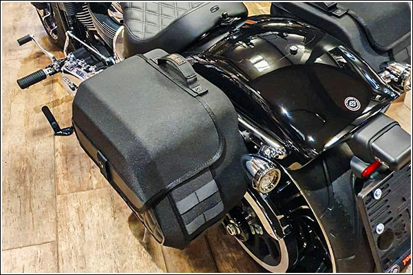 H-D Breakout 2026 by Zweirad GmbH / Germany