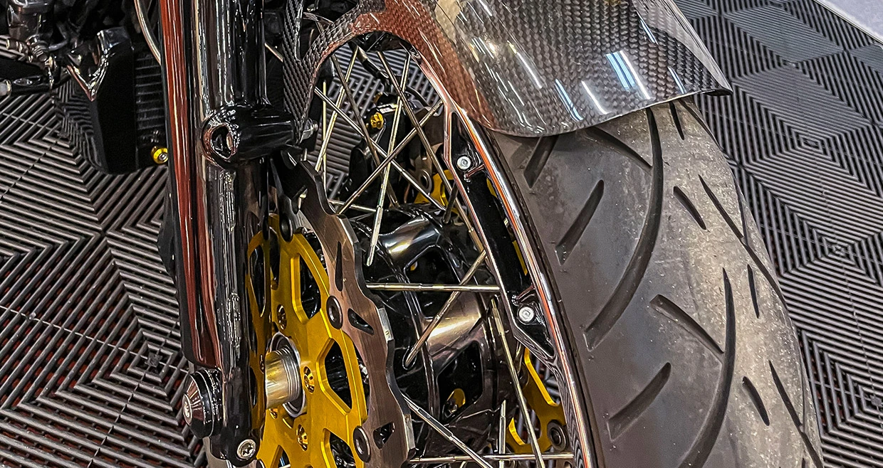 H-D_RoadGlide_2019_05