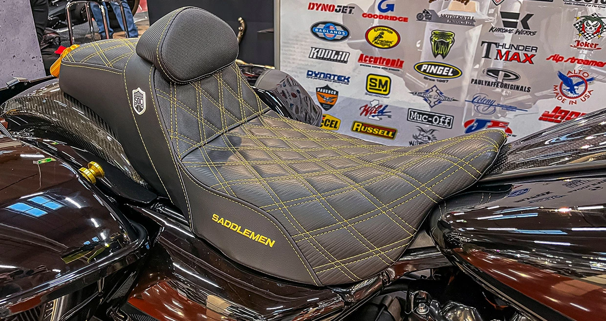 H-D_RoadGlide_2019_15