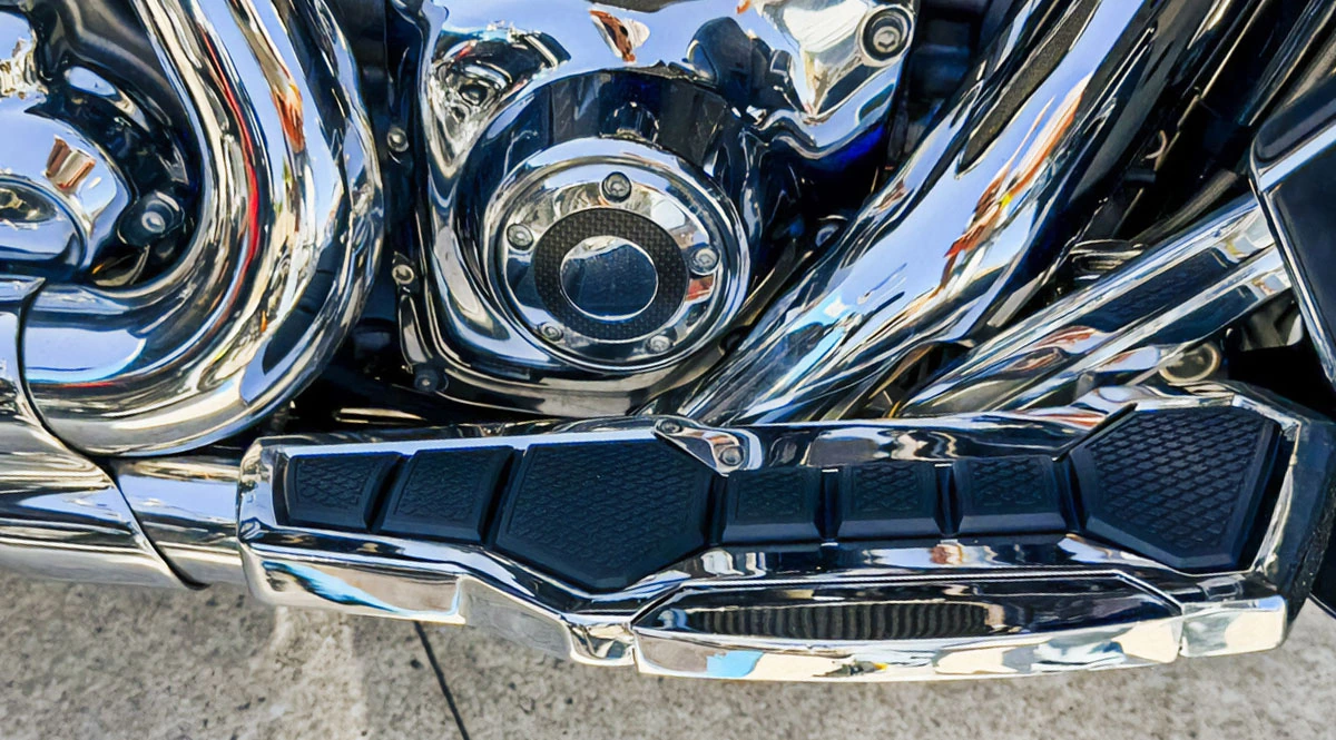 H-D_StreetGlide_CVO_FLHXFE_2016_Zeichenfläche 4