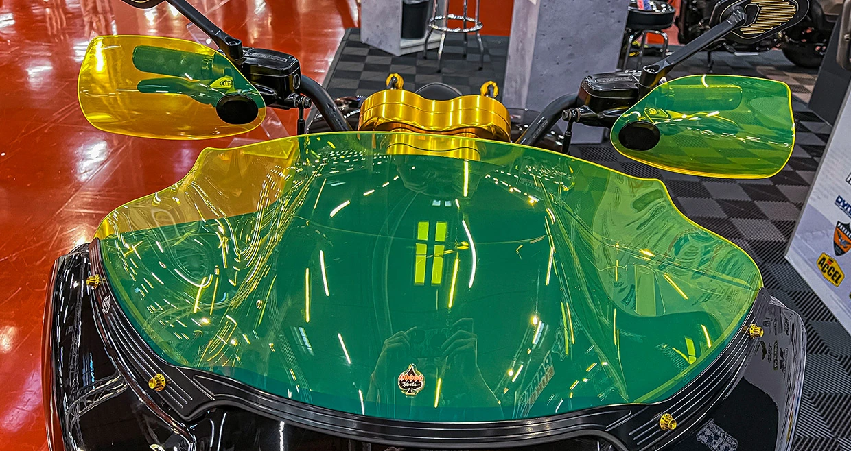 H-D_RoadGlide_2019_08