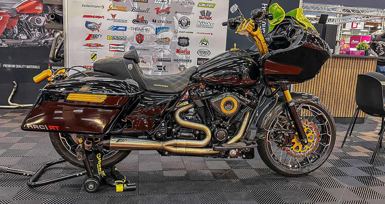 H-D_RoadGlide_2019_20