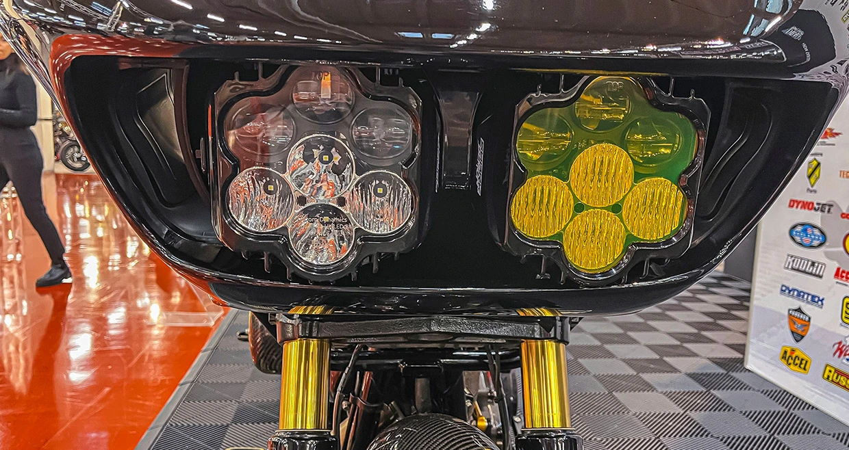 H-D_RoadGlide_2019_06